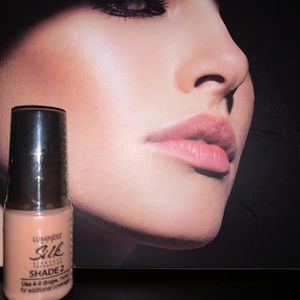 New Luminess Airbrush Cosmetics